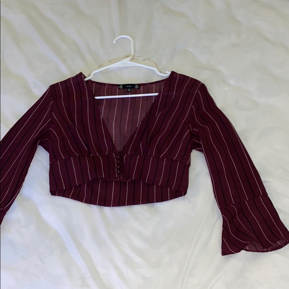 WOMEN’S CROP TOP!!! ✨